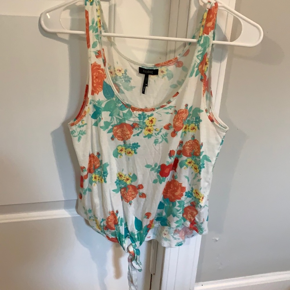 Nollie Muscle Tank Size M